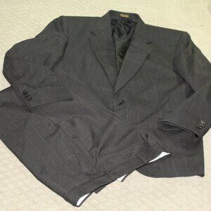 Towncraft Men's 44R Pinstripe 2-Button Suit  34 x 29.5 Gray Flat Front Pants